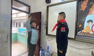 雷锋精神进校园  弘扬时代正能量