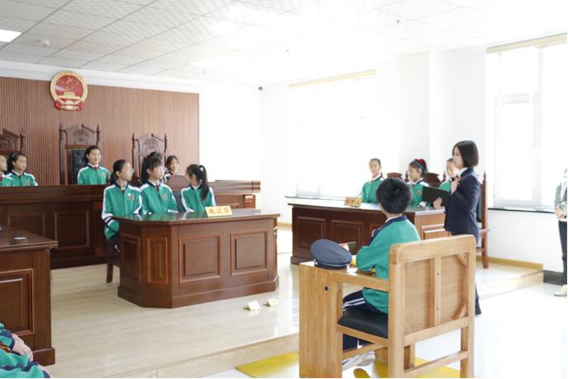 桦甸市人民检察院举行“法治守护半边天 携手建功新时代”检察开放日活动.jpg