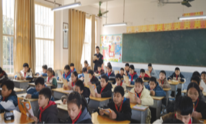 皇岗边检支教民警张乐：让高山侗寨开满希望之花