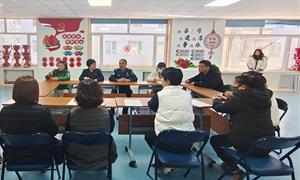 新华边境派出所组织召开警民恳谈会