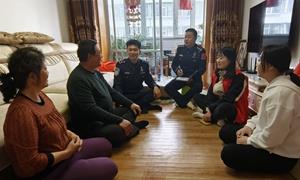 扎实开展入户走访 促进辖区治安和谐