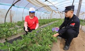 发挥“驿警多能”优势 促进警民融合