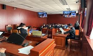 模拟庭审进辖区 普法教育零距离