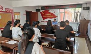 “吉林好人”标兵赵旭烨走进社区宣讲党的二十届三中全会精神