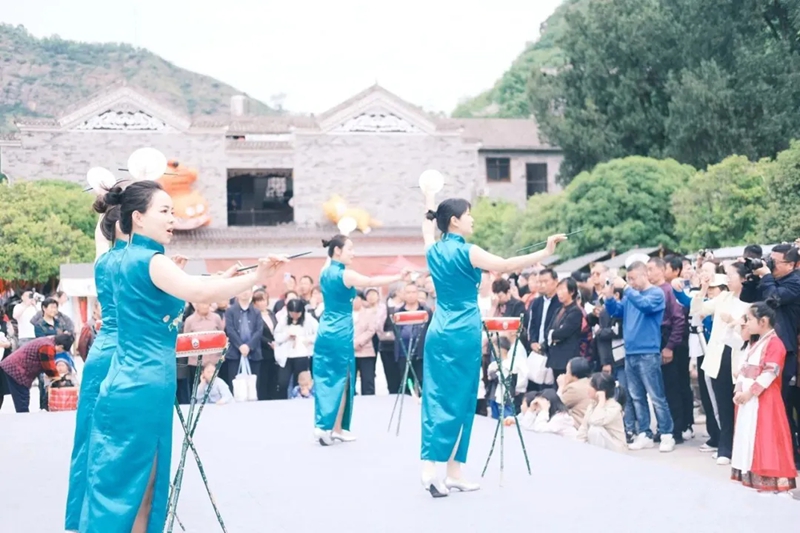 漫川古镇民俗活动.jpg