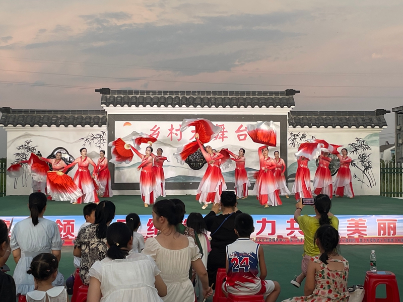 2024年8月10日，潜江市泰丰街道洪庙村举办“共同缔造”主题活动.jpg