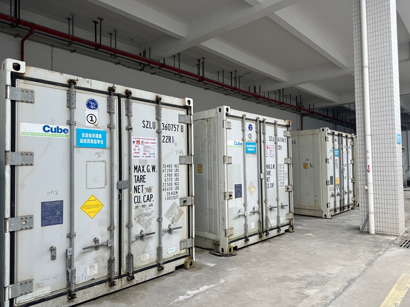 肇庆赛区食品专仓。西江日报记者 刘浩辉 摄.JPG