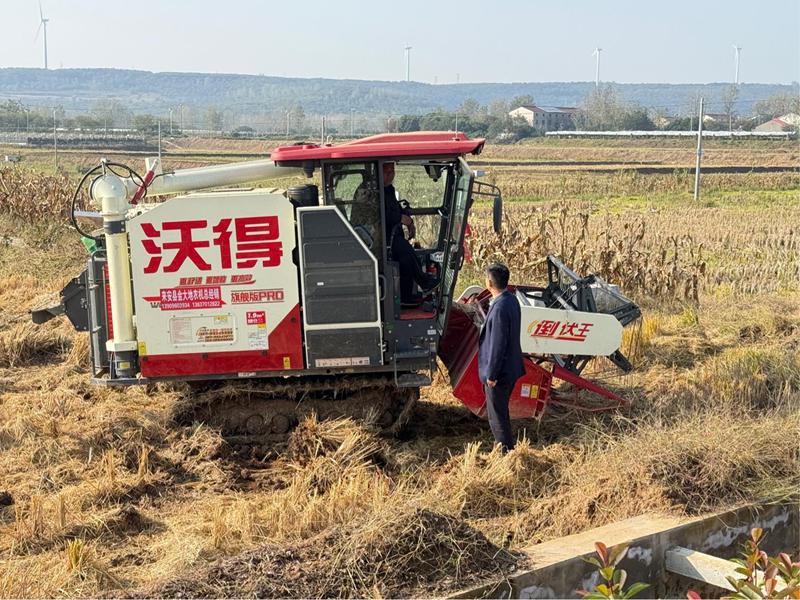 来安农商银行大余郢支行贷后回访 张宇摄.jpg 来安农商银行大余郢支行贷后回访 张宇摄.jpg