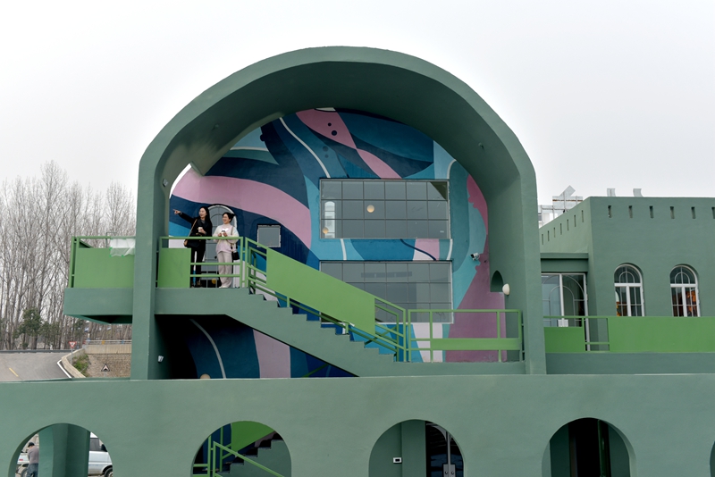 2025.3.15海角湾旅拍基地 赵明辰摄.jpg