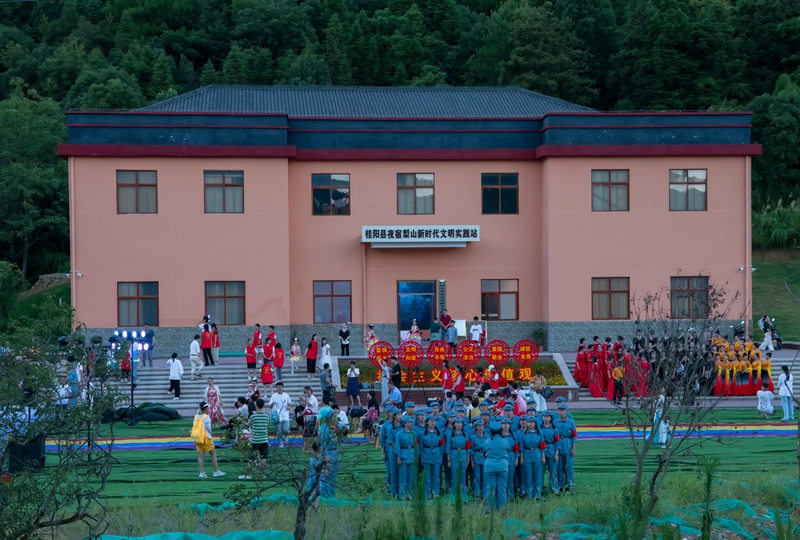 梨山红歌汇.jpg
