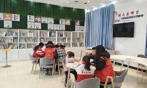 湖北红安:“爱心妈妈”伴读活动温暖寒冬