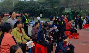 “村民大舞台”上演“法治大餐” 警民携手共绘平安和谐新画卷