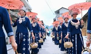 苗族四月八姑娘节开幕 千年非遗撬动文旅融合新动能