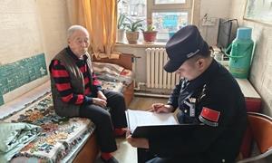 点滴警务践初心 暖心服务守边境