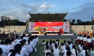 助力多元绘就少年敬老双向温暖画卷