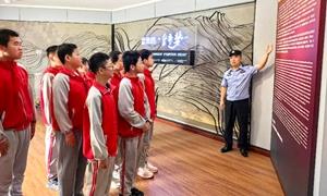 铭记屈辱历史 传承爱国薪火