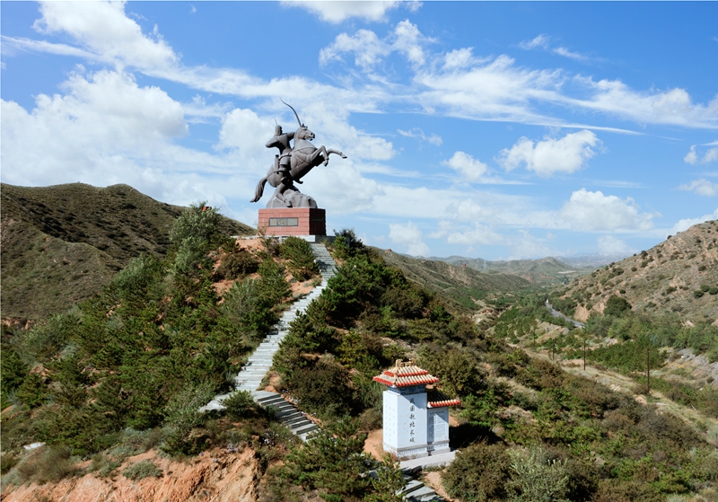 战国赵北长城遗址(武泽红∕摄).jpg 战国赵北长城遗址(武泽红∕摄).jpg
