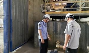 六道沟边境派出所贴心守护辖区企业安心生产