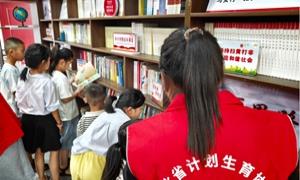 安陆市接官乡 马安村农家书屋开展儿童阅读实践活动
