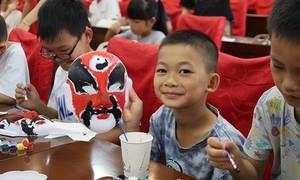 书屋育童心 多彩活动点亮忠良村缤纷暑假
