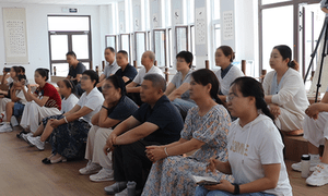 让缕缕书香持续滋养庭州大地